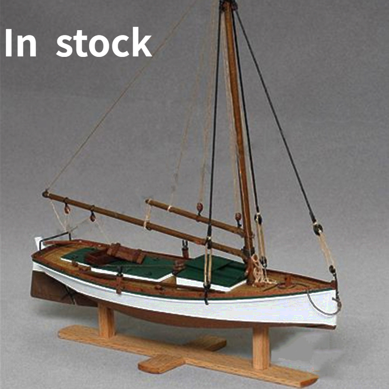 手作りの木製ボート,釣り用の木製ガラガラ,モデル1/35,ボ - Model Kit Yacht のレビューと価格